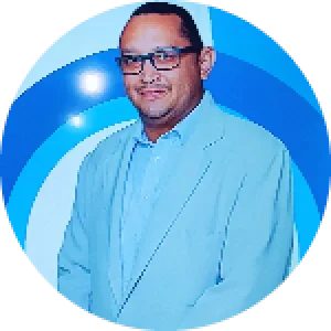 Marcos Morales
